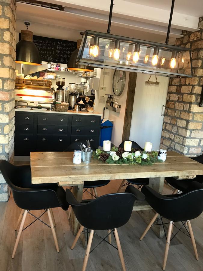 Bed and Breakfast Mocha Newcastle Galway Exterior foto